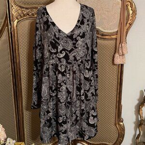 Discount Divas. Sz 2X. Soft Stretch Knit Short Dress. Full Gathered Skirt B92